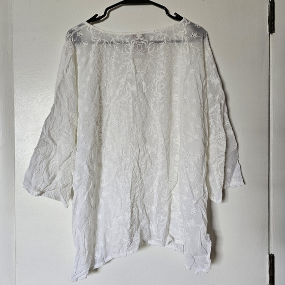 Johnny Was white bohemian embroidered eyelet 3/4 sleeves scoop neck loose blouse - Picture 6 of 7